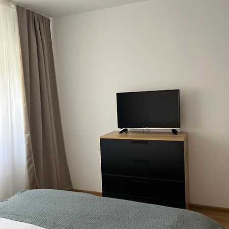 Apartament Centru รึมนิคูวัลเจีย ภายนอก รูปภาพ